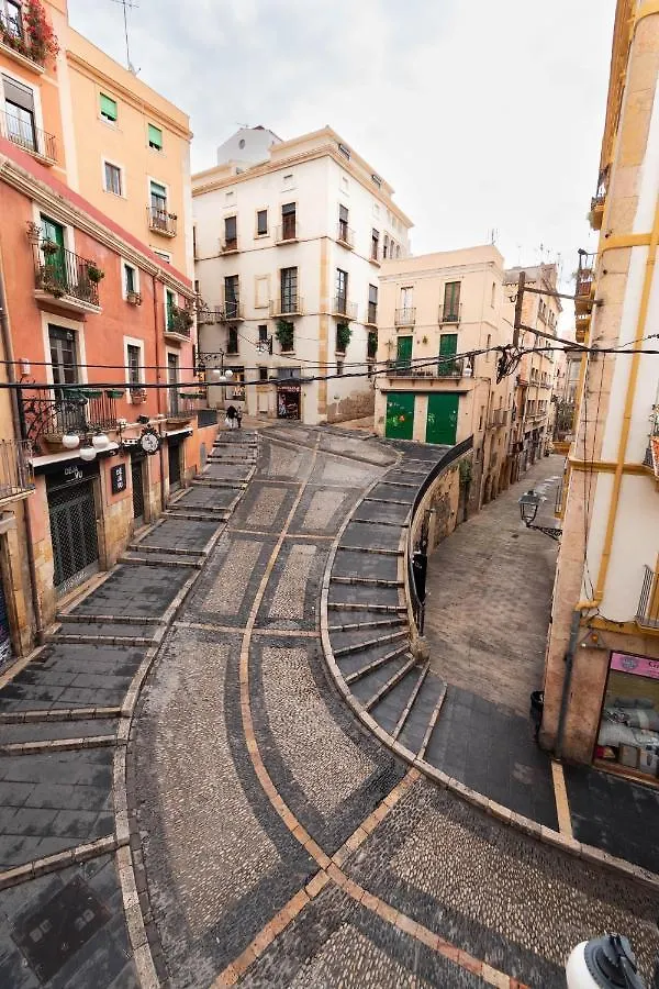 Apartamento en Plaza Sedassos Centro Historico Tarragona 0*,  España