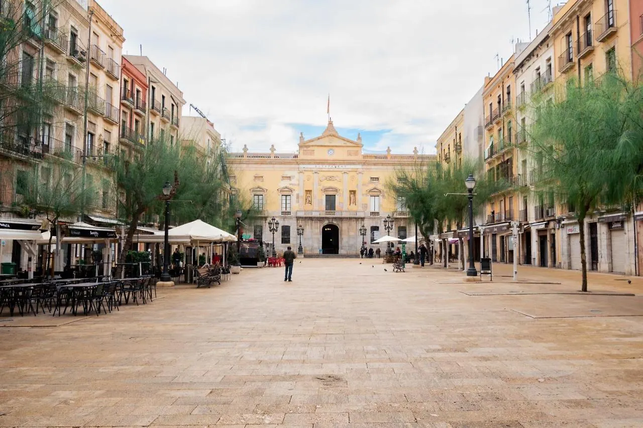 Apartamento en Plaza Sedassos Centro Historico Tarragona 0*,  España